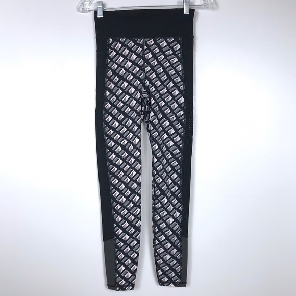 Sweaty Betty Pants - SWEATY BETTY The Zero Gravity Side Mesh Leggings XS Short